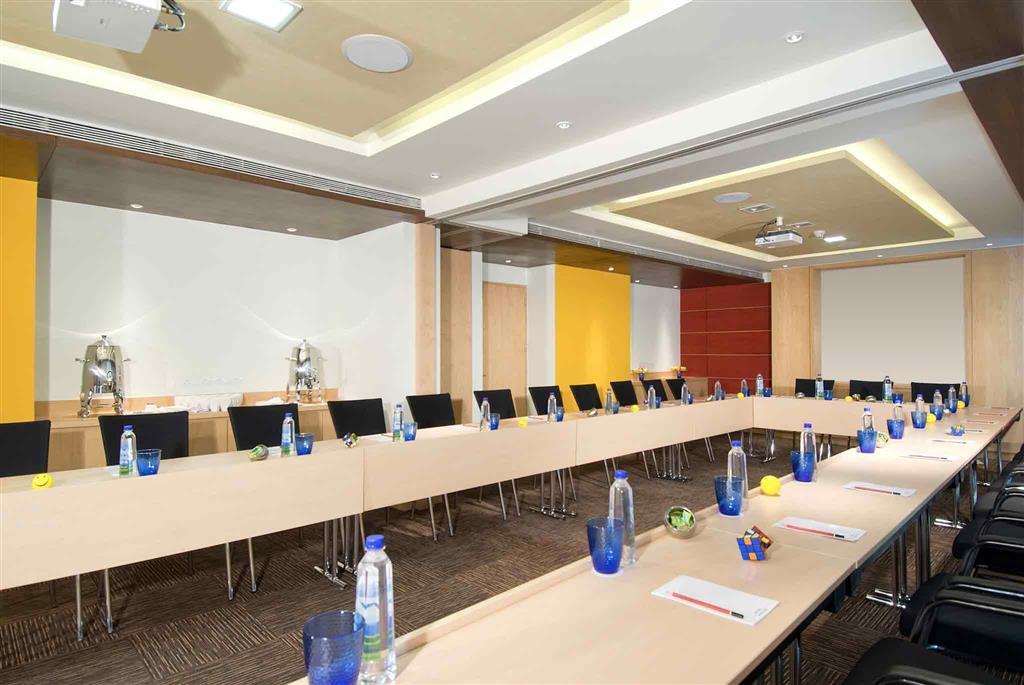 Ibis Pune Viman Nagar - An Accor Brand Buitenkant foto