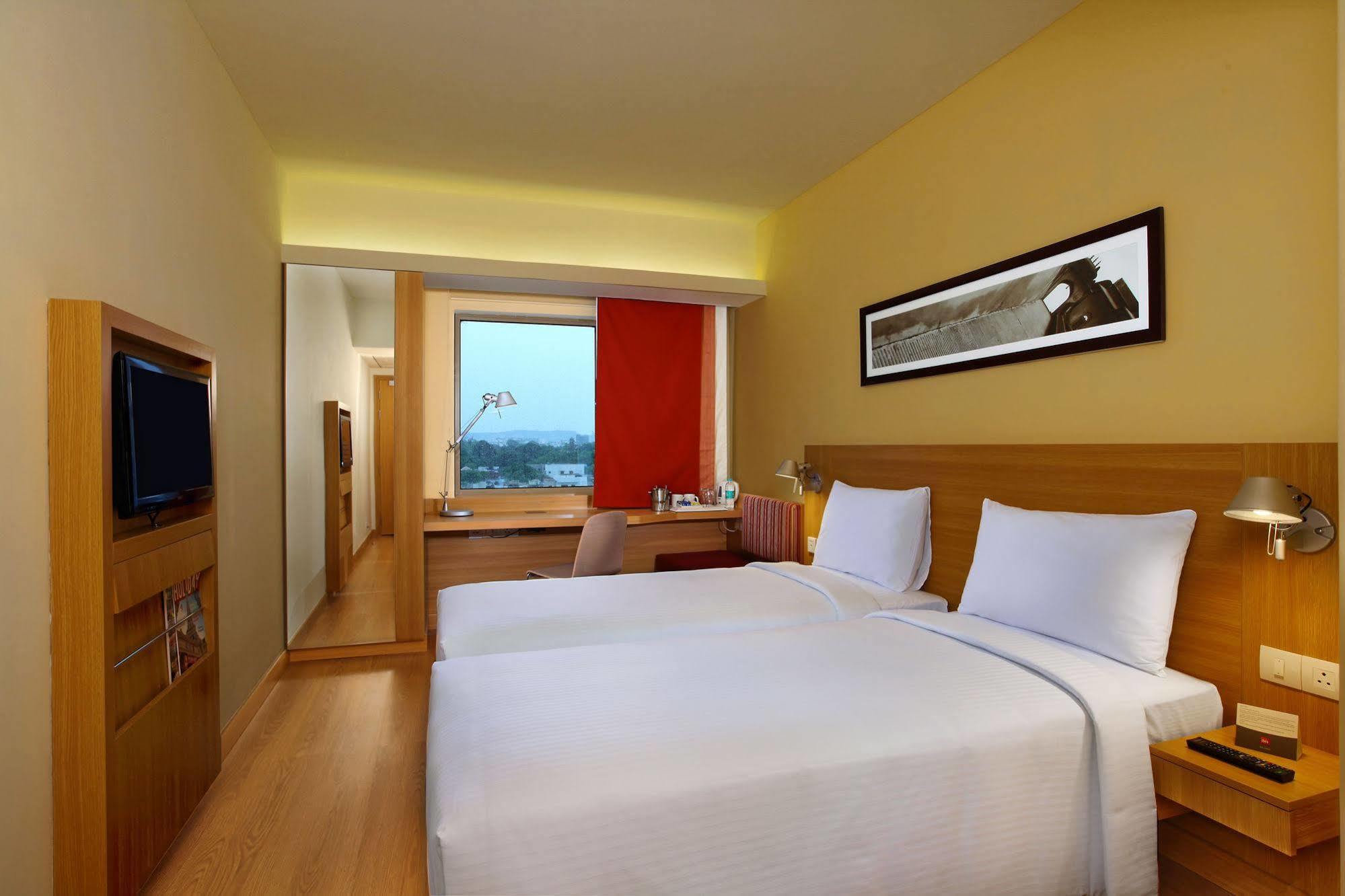 Ibis Pune Viman Nagar - An Accor Brand Buitenkant foto